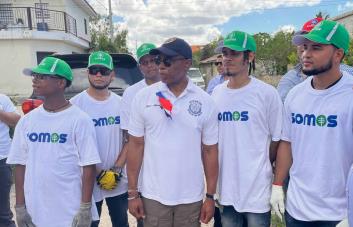Alcalde de NY visita RD afirmando que dominicanos fueron su gran apoyo para ganar elecciones