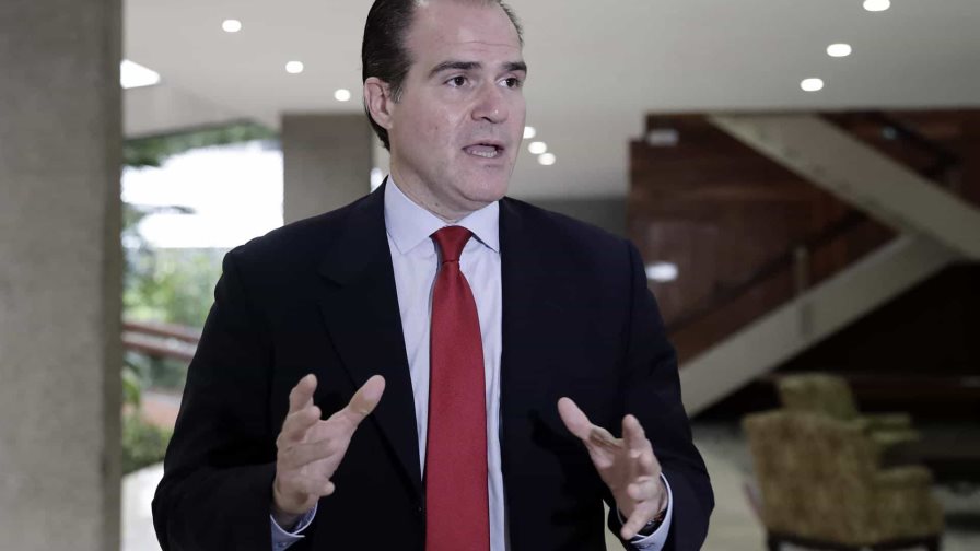 Un affaire saca del BID a Claver-Carone, un hombre pegado a la polémica Un affaire saca del BID a Claver-Carone, un hombre pegado a la polémica