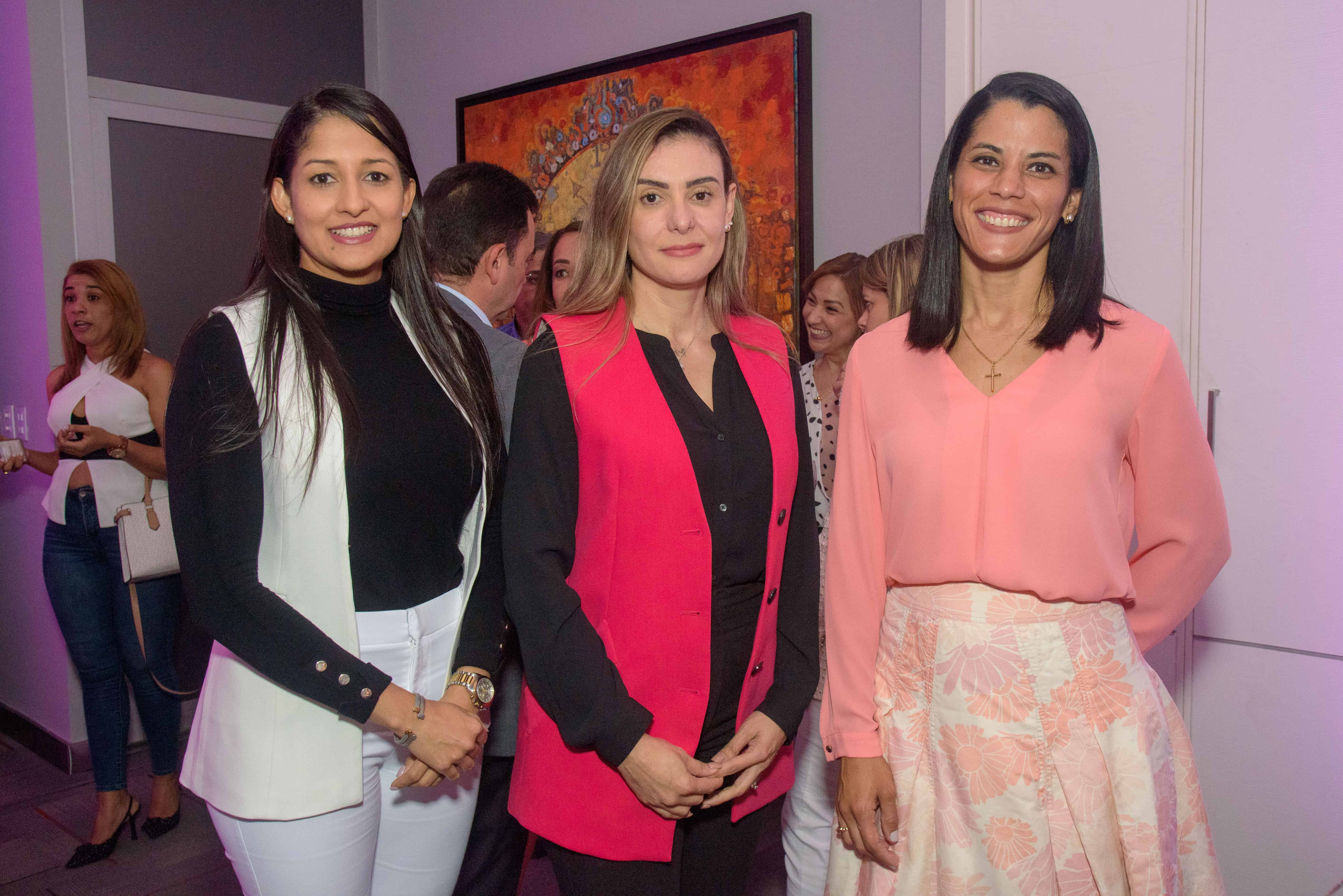 Massiel Abreu, Rosanna Collado y Rosa Castillo.