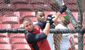 Gigantes reciben importantes integraciones en su segundo día de entrenamientos