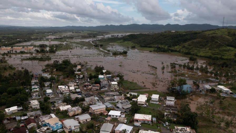 Declaran a todos los municipios de Puerto Rico zonas de desastre tras Fiona