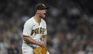 VIDEO | Padres ganan a Dodgers, quedan a cuatro triunfos de postemporada