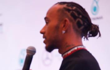 Hamilton estima que una temporada sin victorias no es el fin del mundo