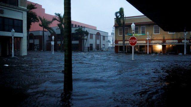 Huracán Ian causa inundaciones catastróficas en Florida
