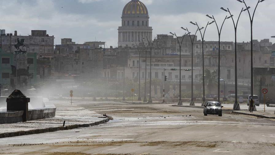 La electricidad vuelve a cuentagotas a Cuba dos días después del paso de Ian