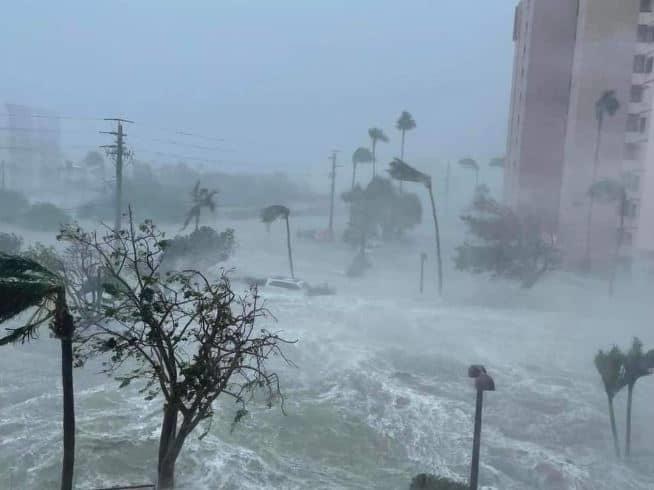 Huracán Ian azotó fuertemente a Fort Myers, Florida