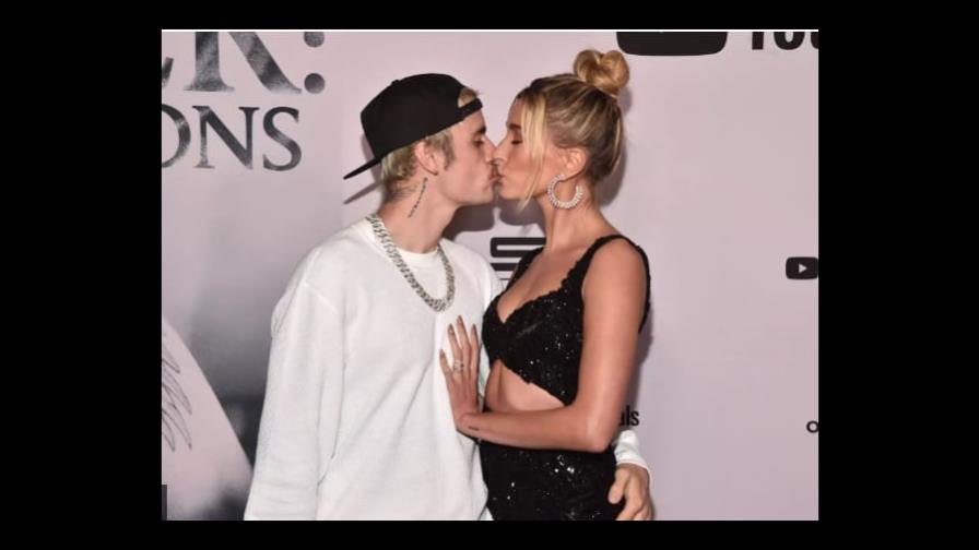 Hailey Baldwin revela todo sobre su intimidad con Justin Bieber y habla sobre Selena Gómez