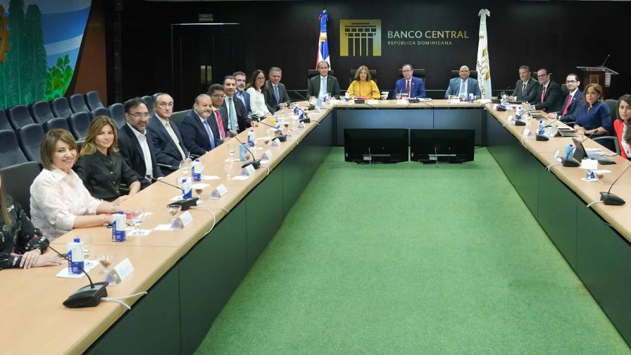 El gobernador del Banco Central se reúne con la directiva del Conep