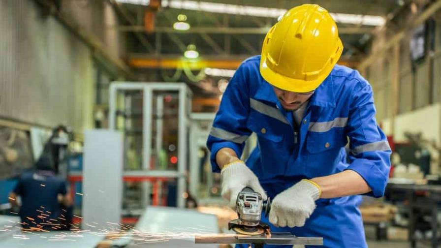 Índice de Actividad Manufacturera se incrementa en agosto