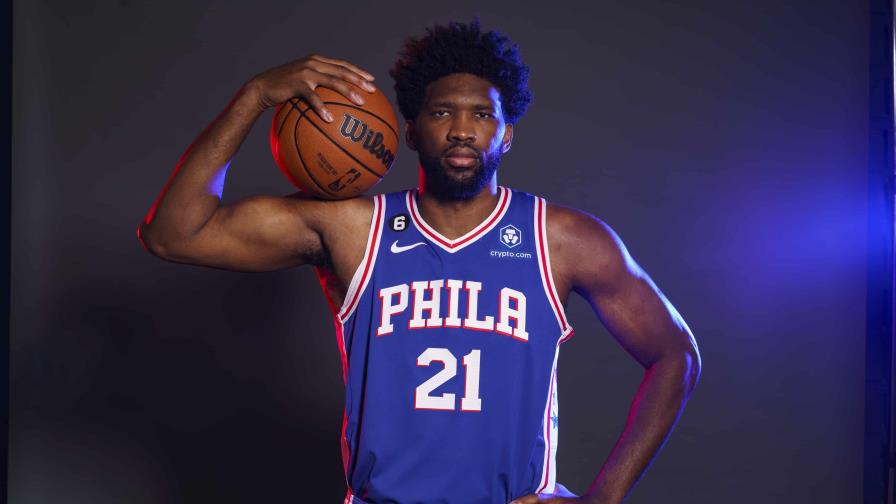 Embiid obtiene la ciudadanía estadounidense