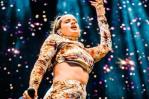 Rosalía se transforma en el escenario de los Latin Grammy Rosalía se transforma en el escenario de los Latin Grammy