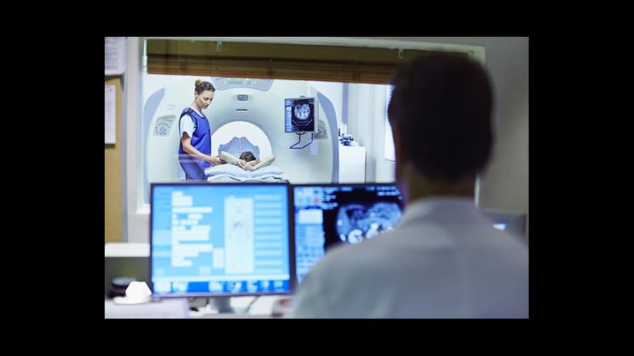 Digitalizar sistema de salud, retos, desafíos y oportunidades