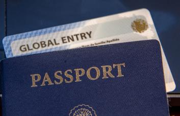 ¿Qué es el Global Entry y cómo puede aplicar para agilizar su entrada a Estados Unidos?