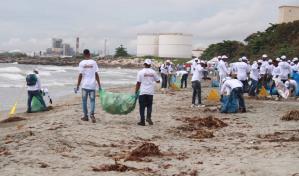 Ceara Hatton: "Debemos controlar la forma en cómo desechamos nuestros residuos sólidos"