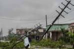 Cubanos están molestos sin electricidad tras el paso del huracán Ian Cubanos están molestos sin electricidad tras el paso del huracán Ian