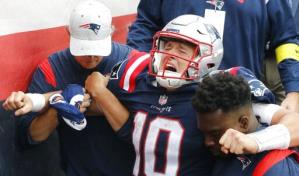 Jones, quarterback de Patriots, descartado pese a entrenar