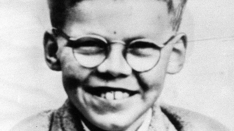 Policía británica investiga asesinato de niño en 1964 tras hallarse posibles restos humanos