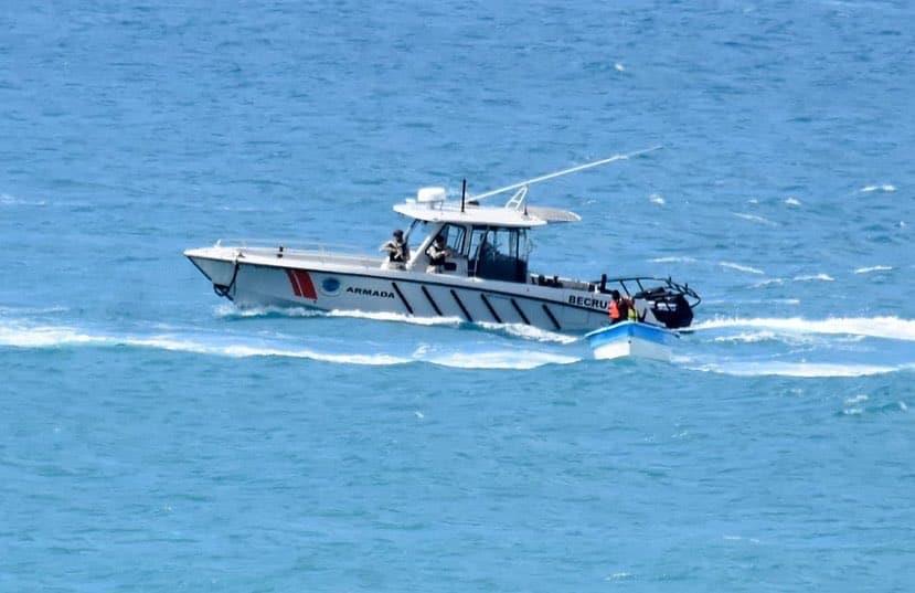 Armada rescata a cuatro personas en María Trinidad Sánchez