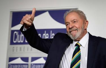 Lula lidera con un 51.18 %, según primer escrutinio en Brasil