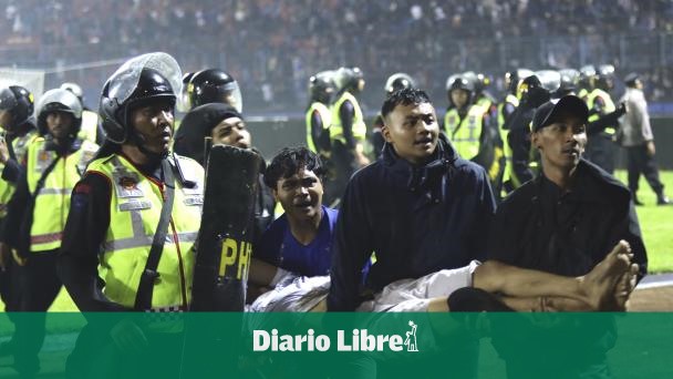Dolor y muertos en partido de fútbol en Indonesia