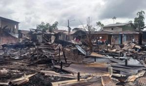Un incendio deja dos muertos y 70 familias sin casa en el Pacífico colombiano