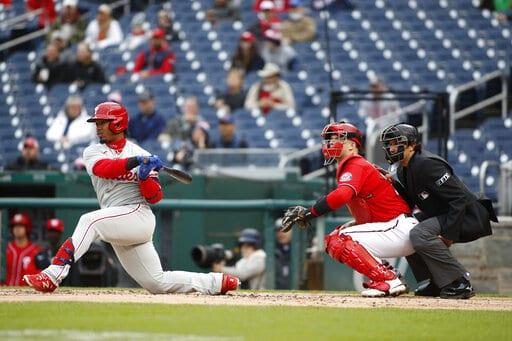 Filis superan a Nacionales en juego acortado por lluvia