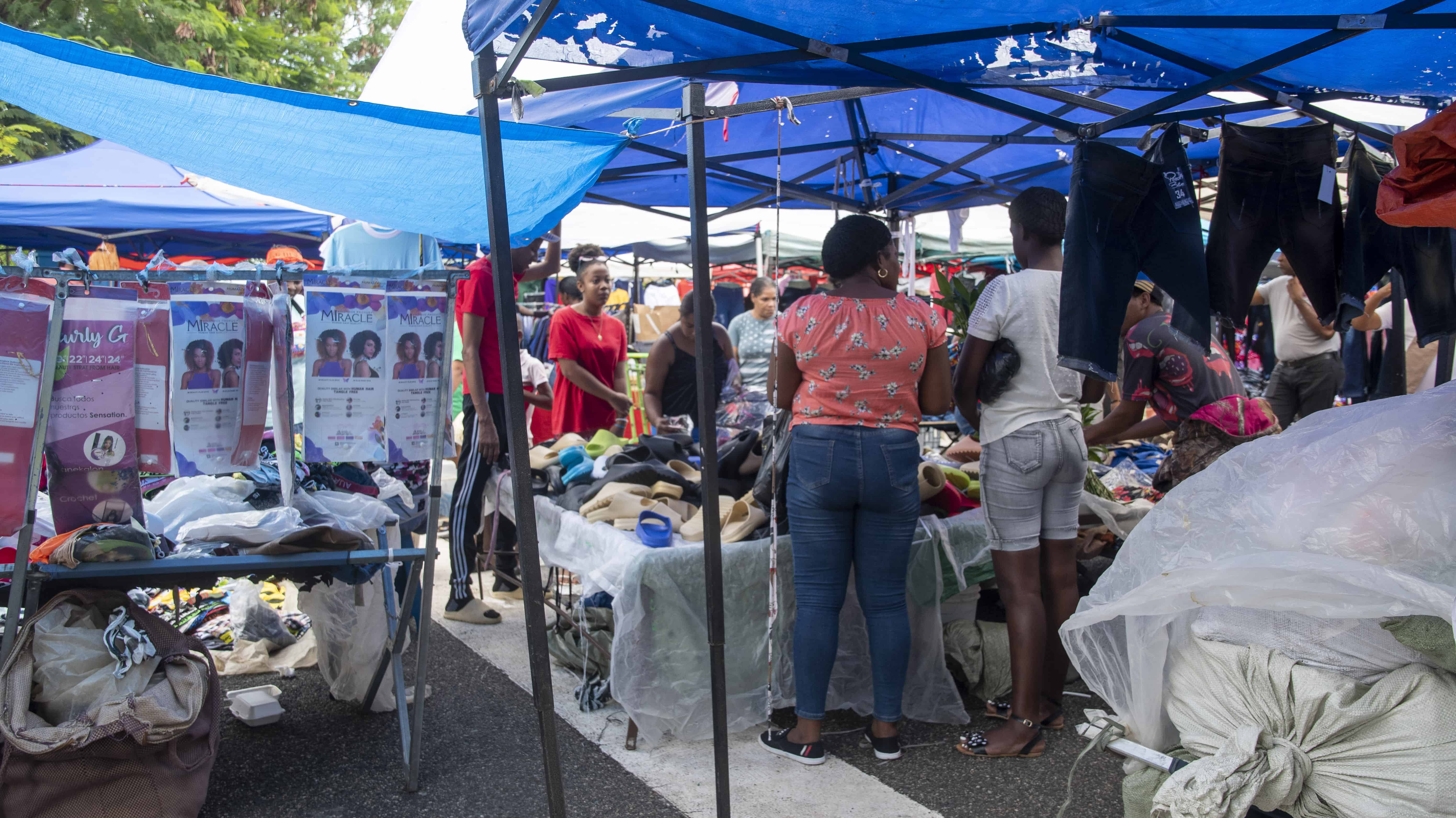 Vendedores afirman las ventas no están buenas 