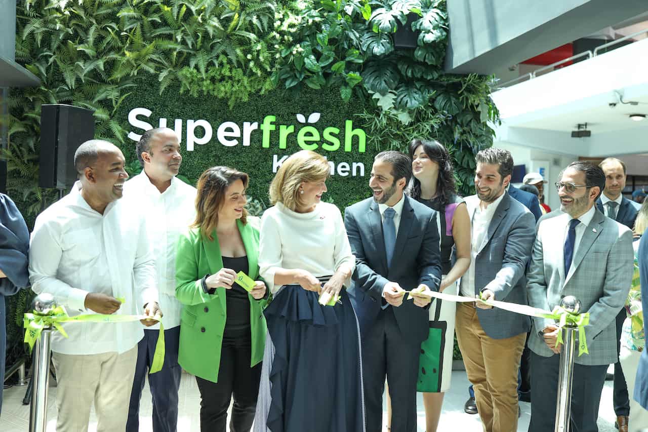 Víctor Pichardo, Samuel Pereyra, Gloria Reyes, Raquel Peña, Antonio Handal, Viviana Cabral, Pedro Mota y Carlos Núñez.