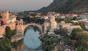 Confusión rodea elecciones en Bosnia tras reinvindicaciones de líderes serbios