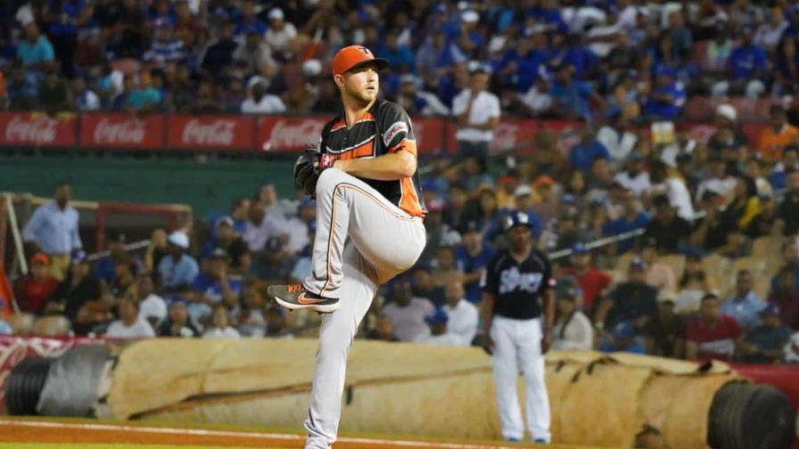 Los Toros traerán de vuelta al relevista Tim Peterson