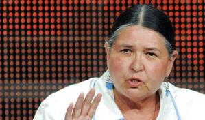 Muere Sacheen Littlefeather, la indígena que rechazó el Oscar de Marlon Brando