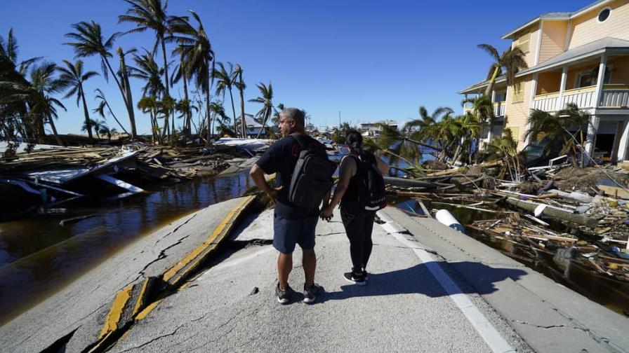 Asciende a 62 la cifra de muertos por huracán Ian en EEUU