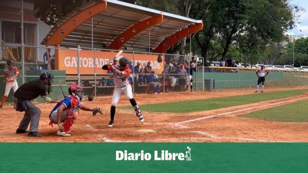 ULeague trae a Perfect Game para evaluar talentos y becarlos