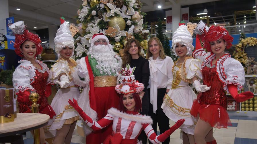 Plaza Lama da la bienvenida a la Navidad