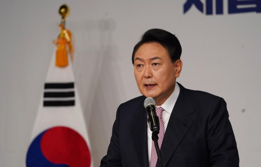 Presidente de Corea del Sur advierte de respuesta decidida tras lanzamiento de misil norcoreano