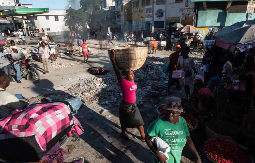 Haití o cómo sobrevivir a la falta de gasolina, las bandas y ahora al cólera