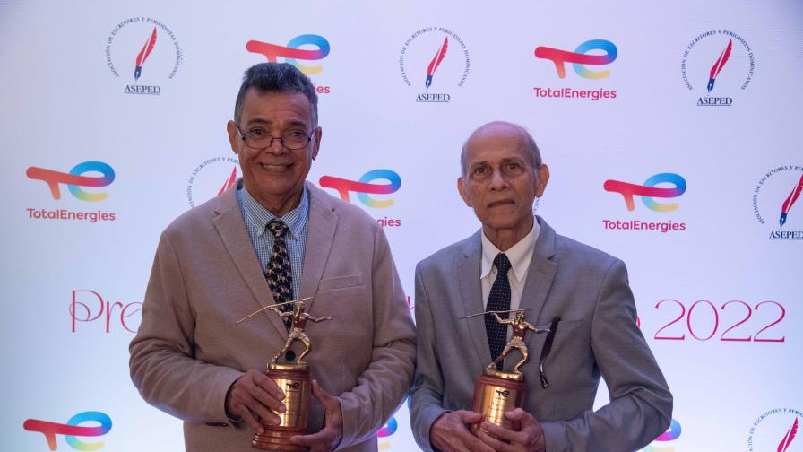 Reconocen a ganadores de los Premios Caonabo de Oro 2022