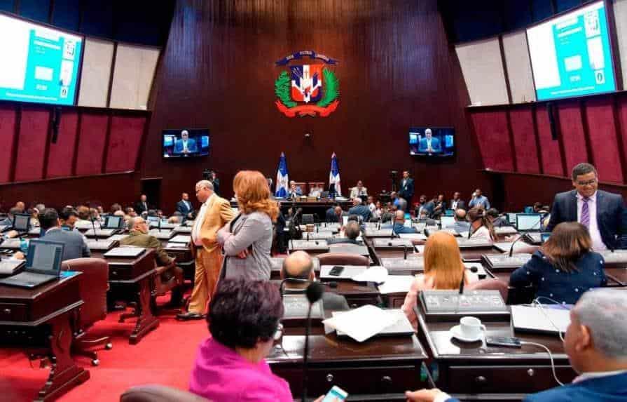 Cámara de Diputados confirma bufetes directivos en 20 comisiones permanentes