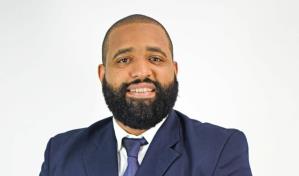 Comunicador H&eacute;ctor M&eacute;ndez va tras la presidencia de Sodomedi