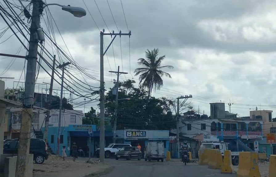 Autoridades afirman trabajos de titulación de terrenos en La Ciénaga van con buen ritmo 