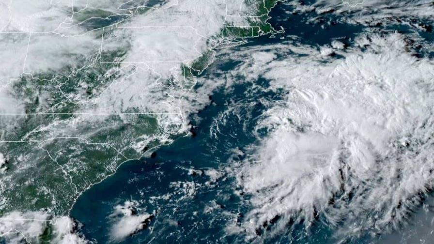 Se forma en el Atlántico la depresión tropical Doce, que tendrá corta vida