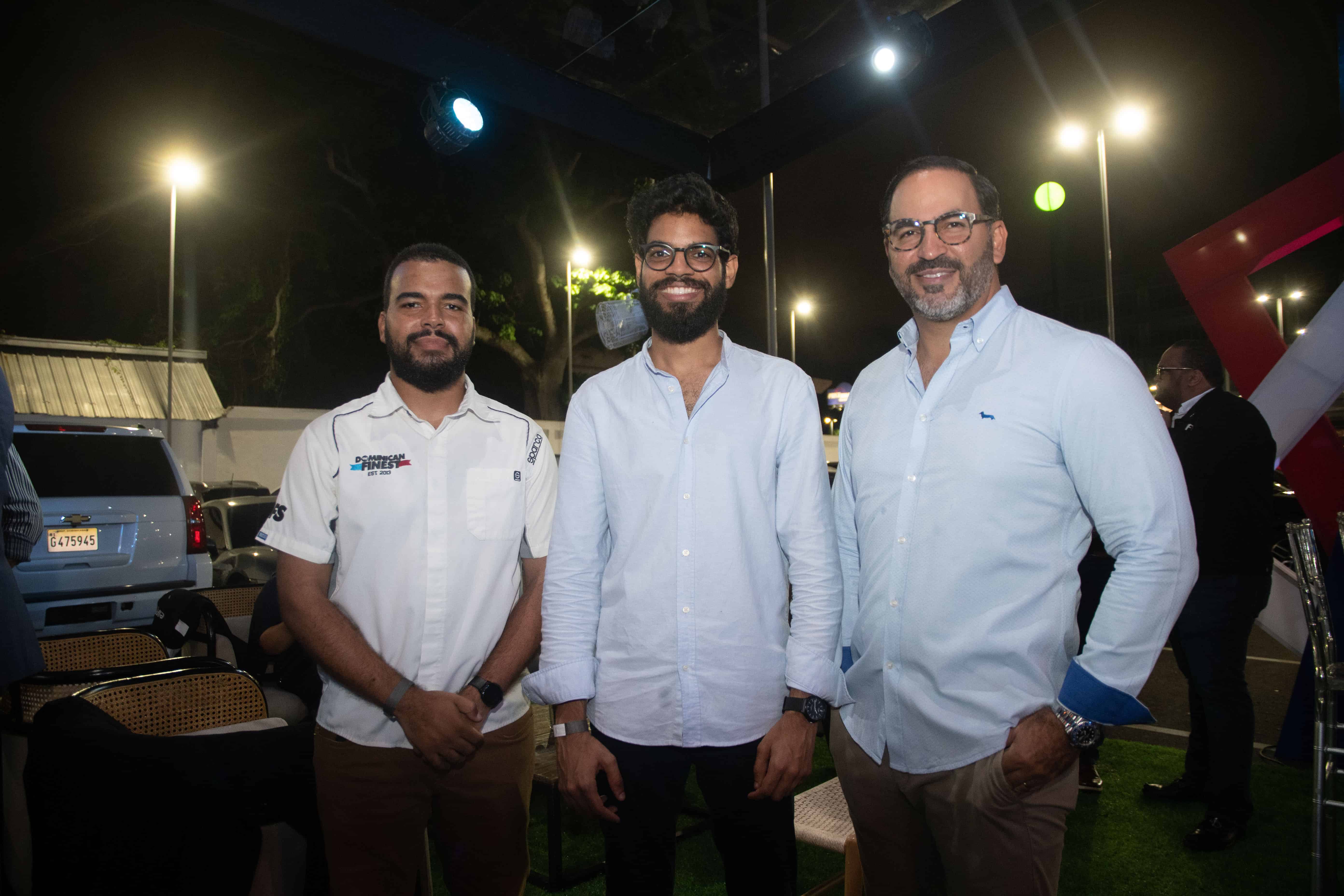 Edwin Beard, Fernely Lebron y Héctor Zayas.
