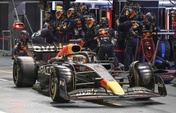 FIA retrasa investigación sobre tope de gastos