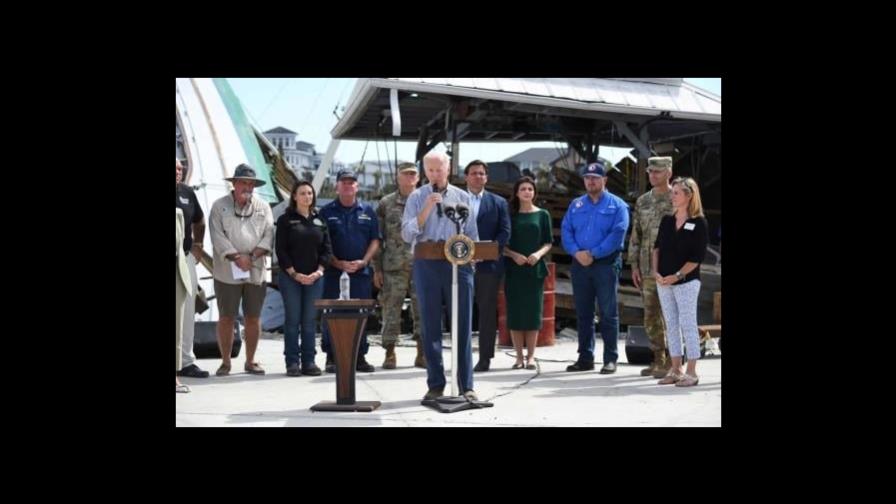 Biden llega a Fort Myers, la zona de mayor desastre en Florida tras el huracán Ian
