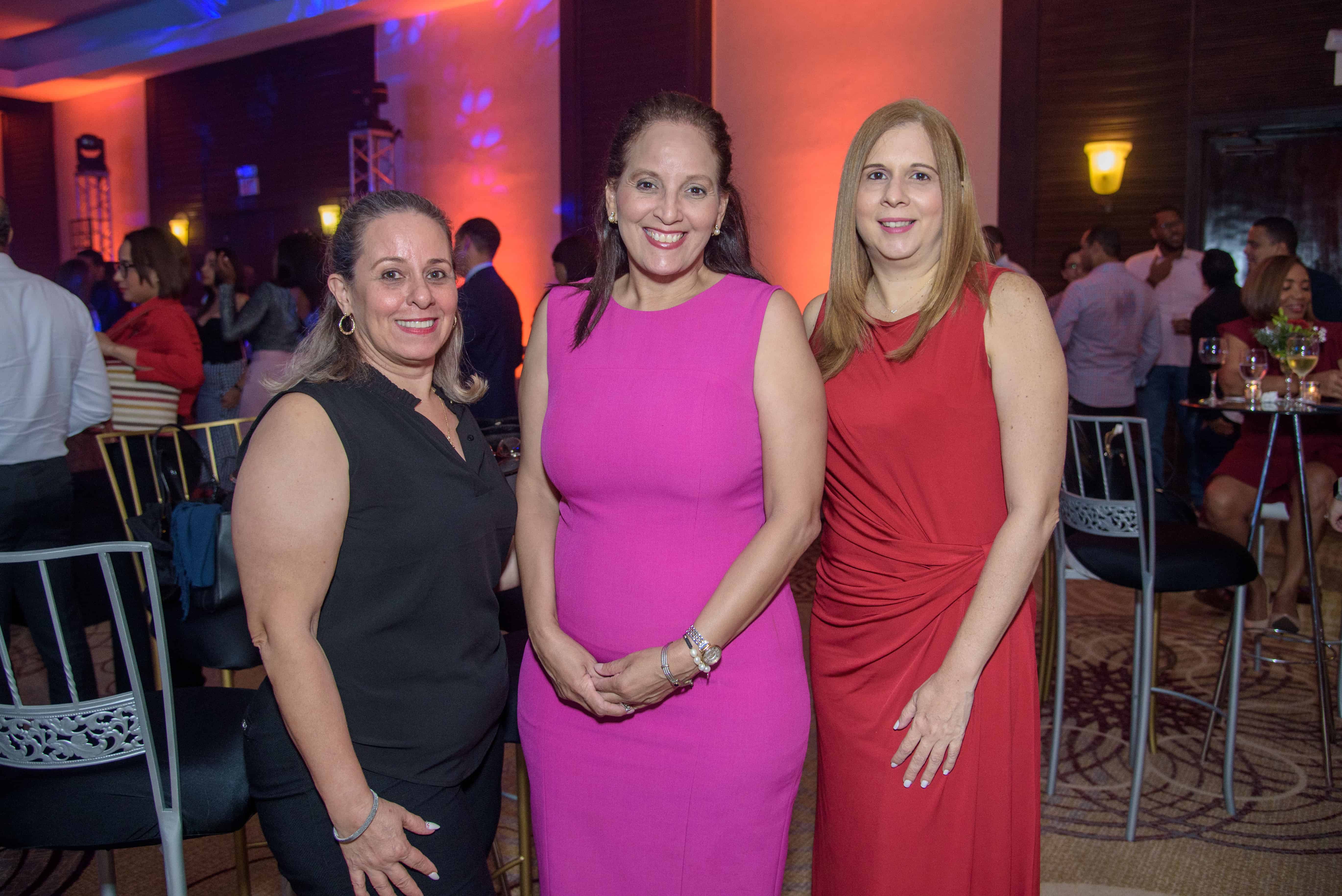 Vilma Peña, Claudia Acevedo y Tejany Andújar.