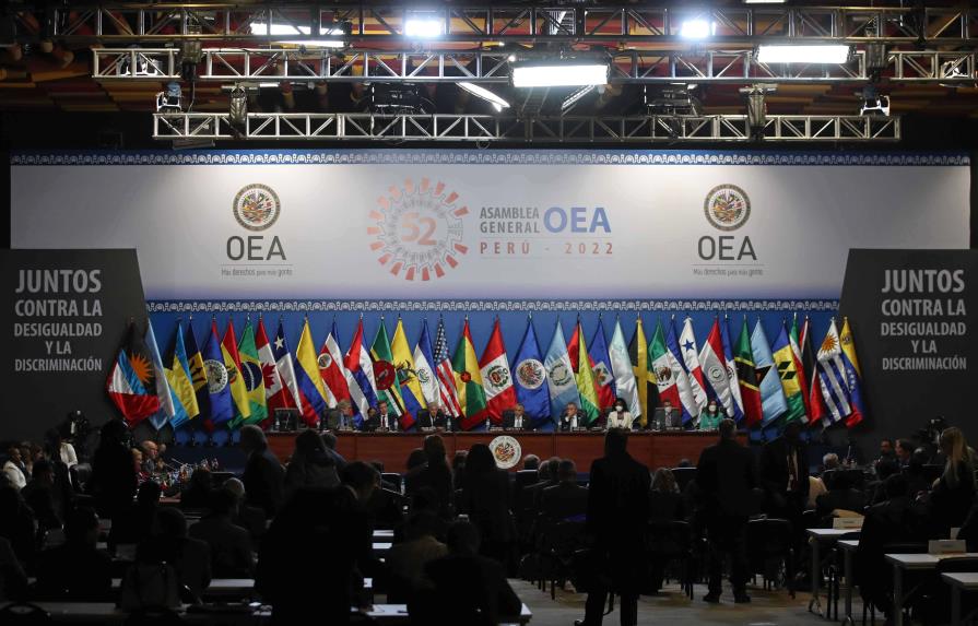 Asamblea General de OEA rechaza debatir revocación de representante de Guaidó