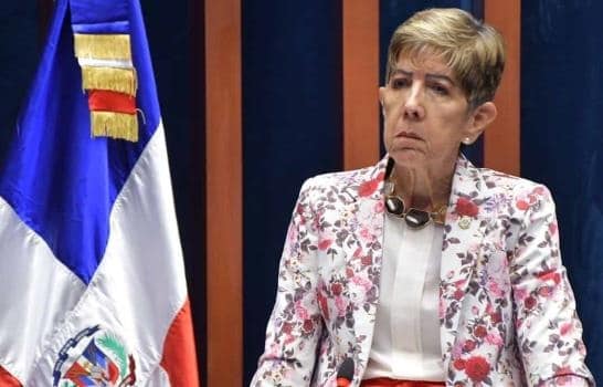 Ginnette Bournigal dice que Antonio Taveras "huyó del partido que le dio un cargo" Ginnette Bournigal dice que Antonio Taveras "huyó del partido que le dio un cargo"