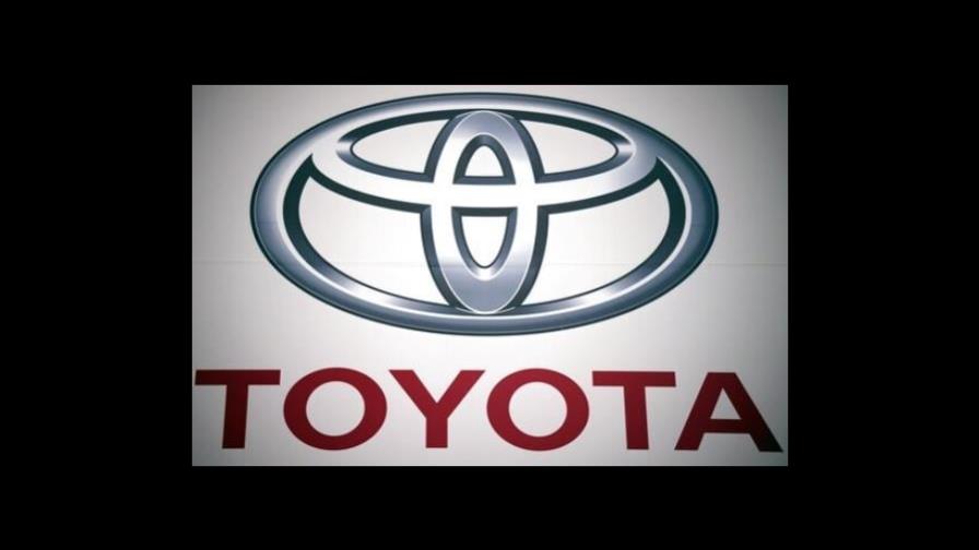 Toyota anuncia soluciones a fallas por las que retiró 2,700 autos eléctricos en junio