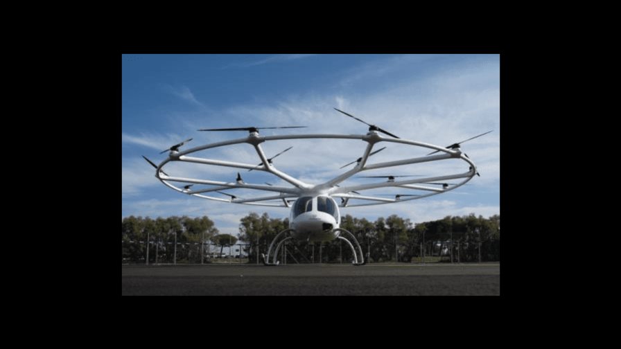 El primer taxi volador tripulado realiza con éxito su primera prueba en Italia