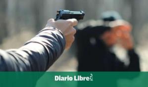 En Santiago matan oficial retirado de la Polic&iacute;a y lo despojan de su arma